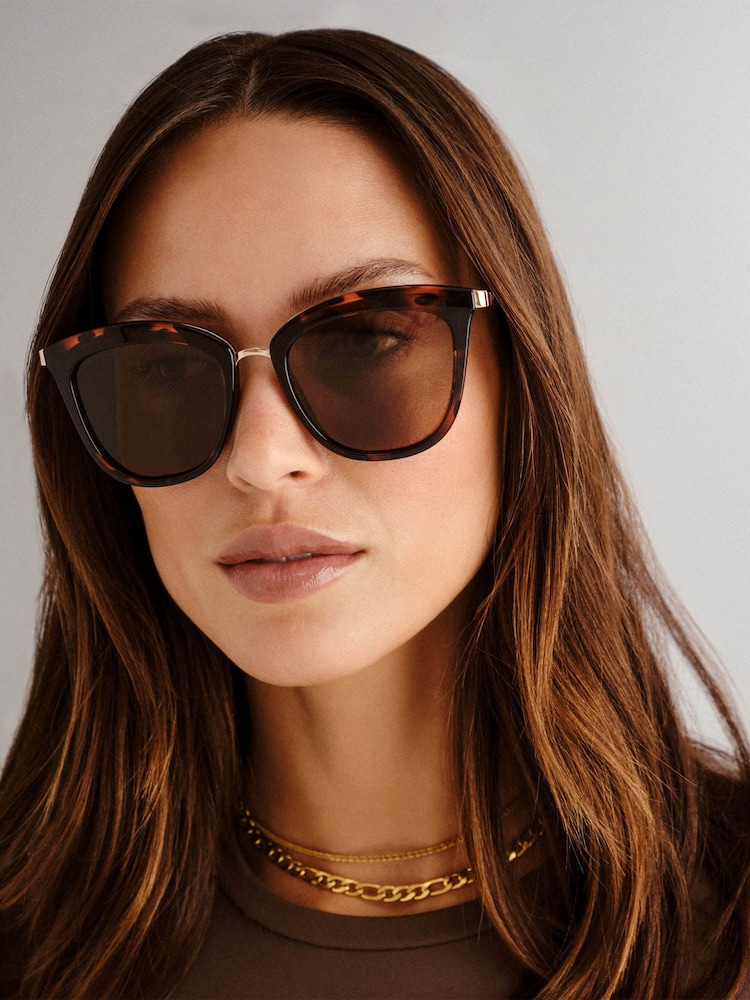 Le Specs Brown Caliente Sunglasses - Image 1 of 5 Le Specs Brown Caliente Sunglasses - Image 1 of 5