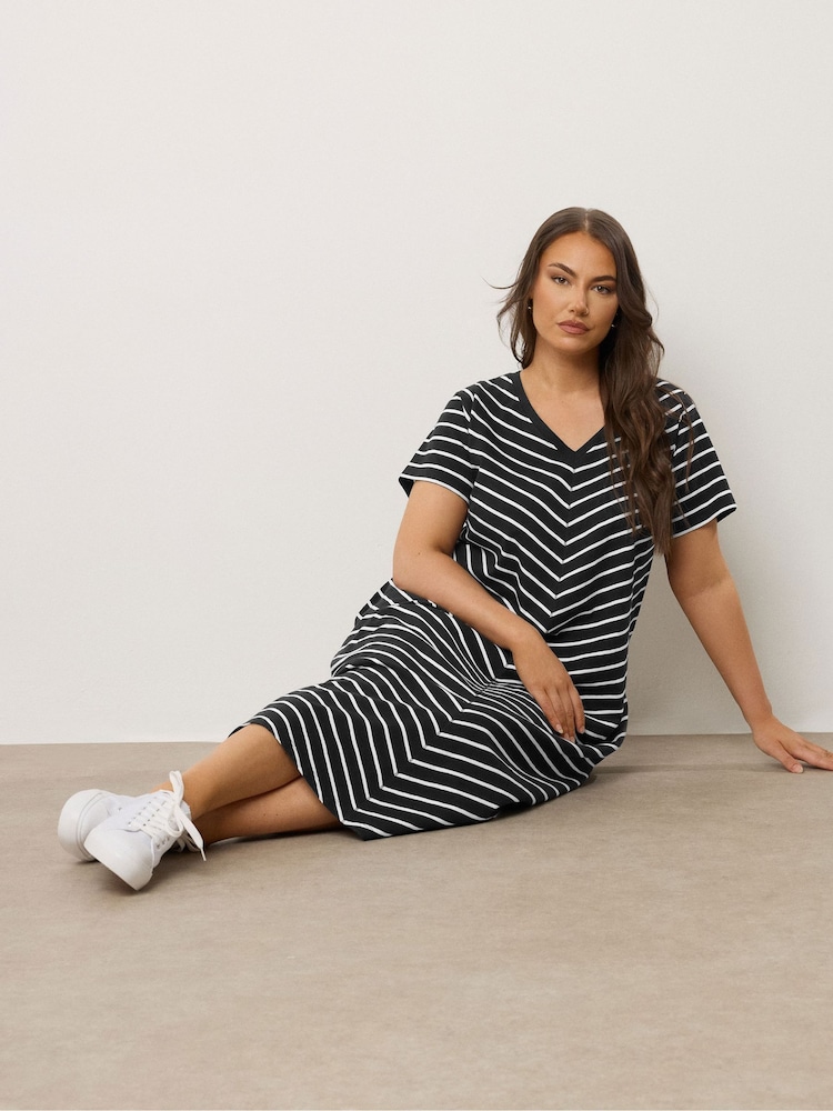Evans Stripe Jersey Slub Black Dress - Imagem 2 de 5