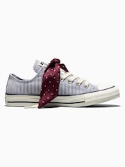 Converse נעלי ספורט נמוכות בעיטור פפיון ופסים, סדרת Chuck Taylor - תמונה 2 מתוך 7