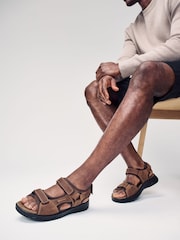 بني - صندل جلد - Image 1 of 2