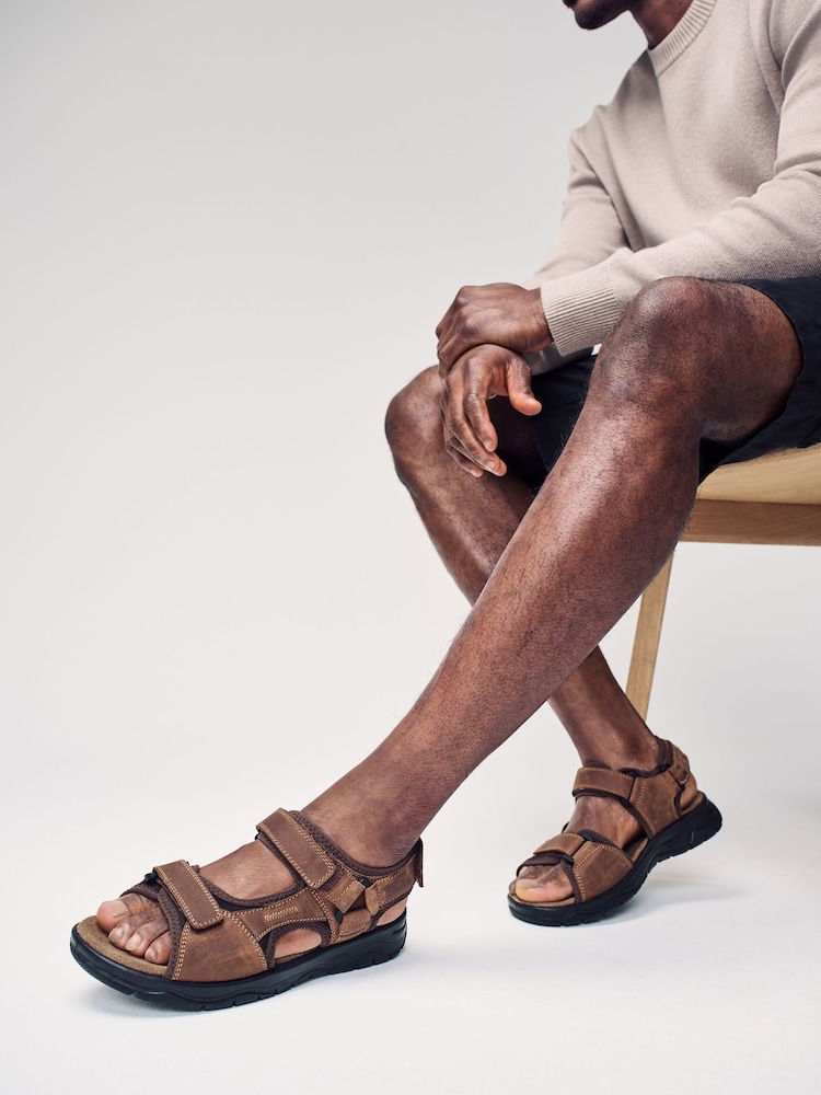 بني - صندل جلد - Image 1 of 2