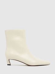Branco - Schuh Bexley Kitten Boots - Imagem 1 de 4