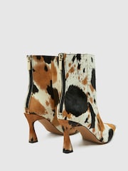 Castanho - Schuh Bambi Leather Heeled Boots - Imagem 3 de 4