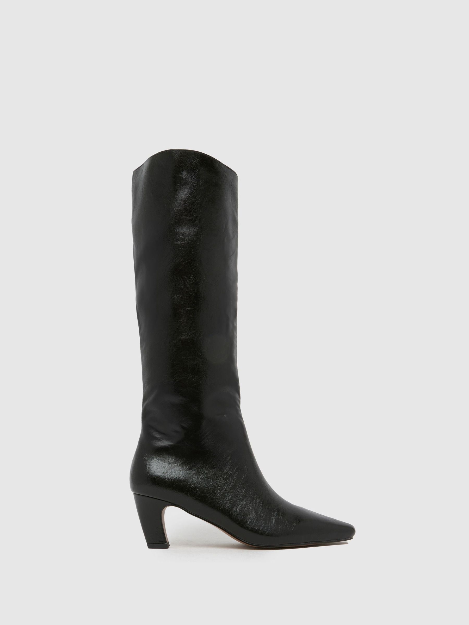 Kaufen Sie Schwarz - Schuh Delia Knee High Boots from Next Switzerland