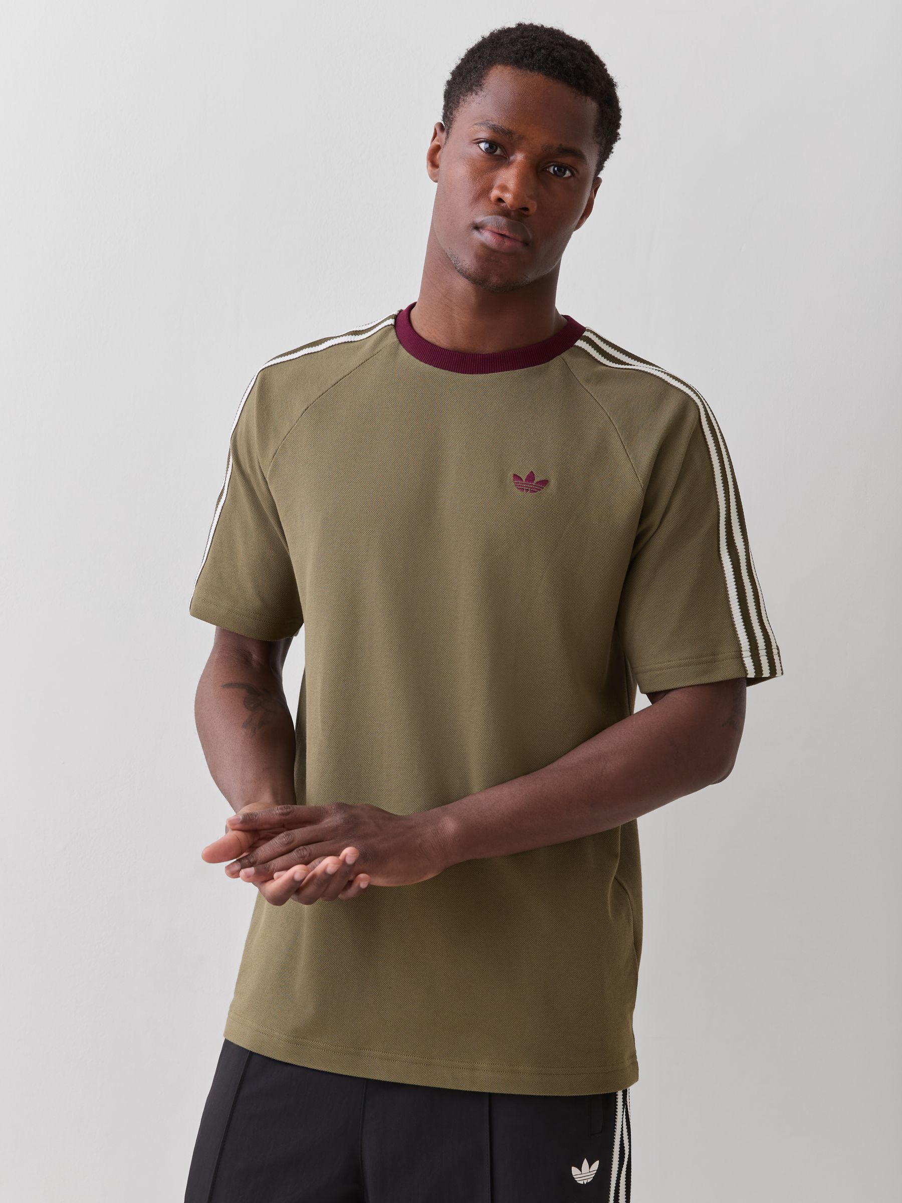 Comprar Verde oliva - Camiseta adidas Originals Britcore de manga