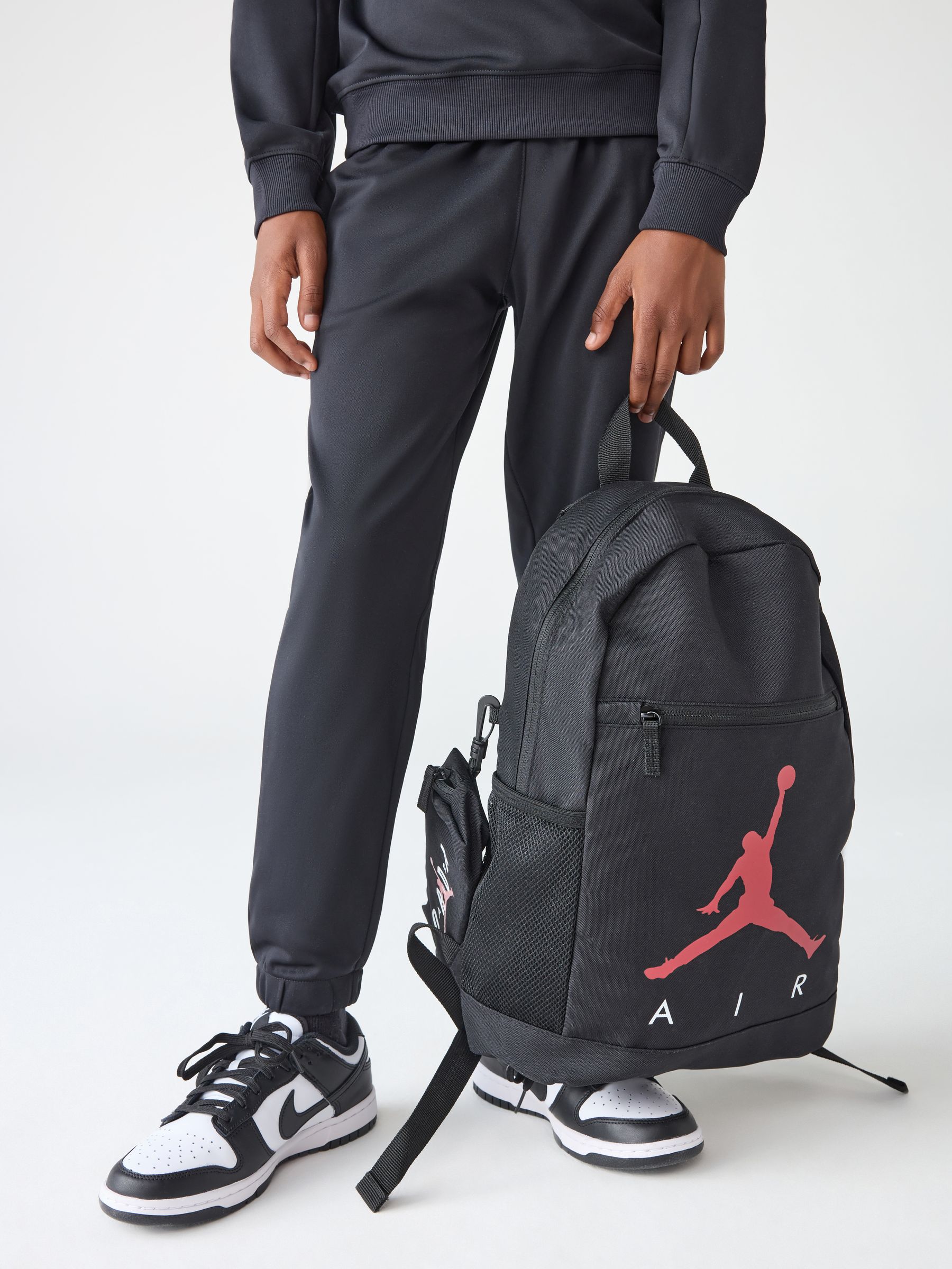 Next：日本 ブラック - Jordan Jan Air スクールバックパック