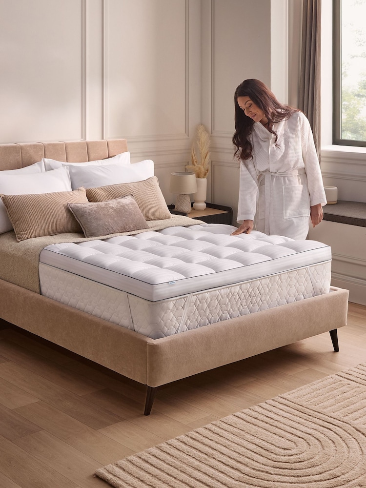 Silentnight White Hotel Collection 10m Topper - Image 1 of 10