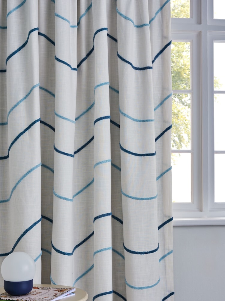 ستائر عاتمة مستقيمة بطيات - Image 4 of 4