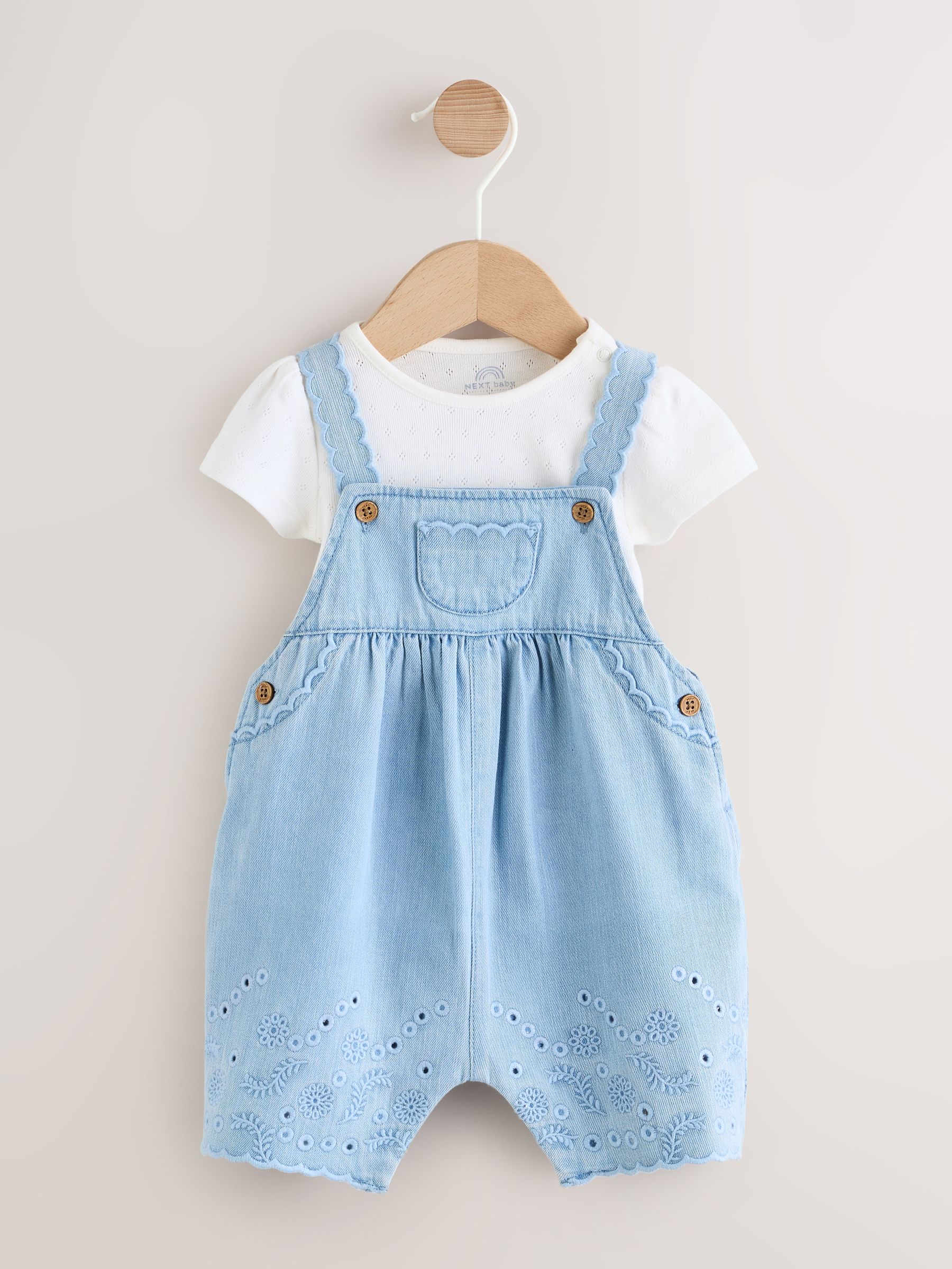Next：日本 デニムブルー刺繍 - オーバーオール & ボディスーツ ベビー