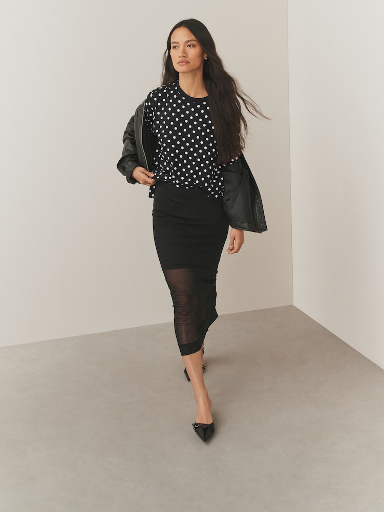 Black/White Polka Dot Relaxed Boxy Elbow Length Crew Neck T-Shirt - Image 2 of 7 Black/White Polka Dot Relaxed Boxy Elbow Length Crew Neck T-Shirt - Image 2 of 7