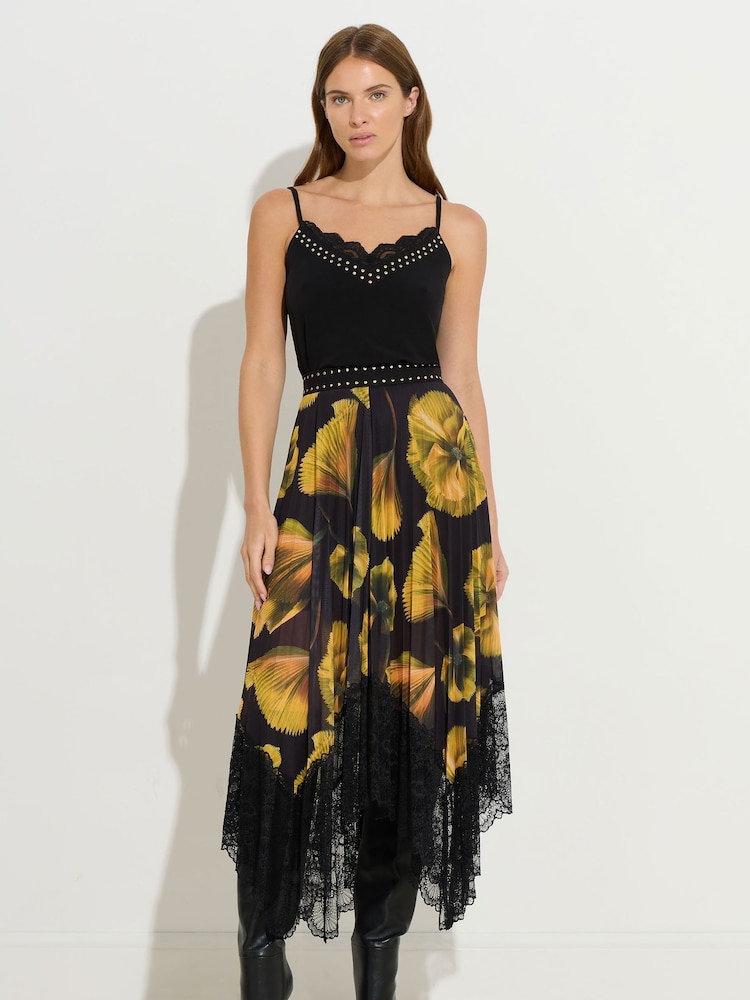 Star by Julien MacDonald Studded Lace Vest - Bild 2 von 5