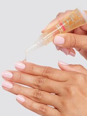 OPI Good As Gold Cuticle Serum - Image 3 of 3
