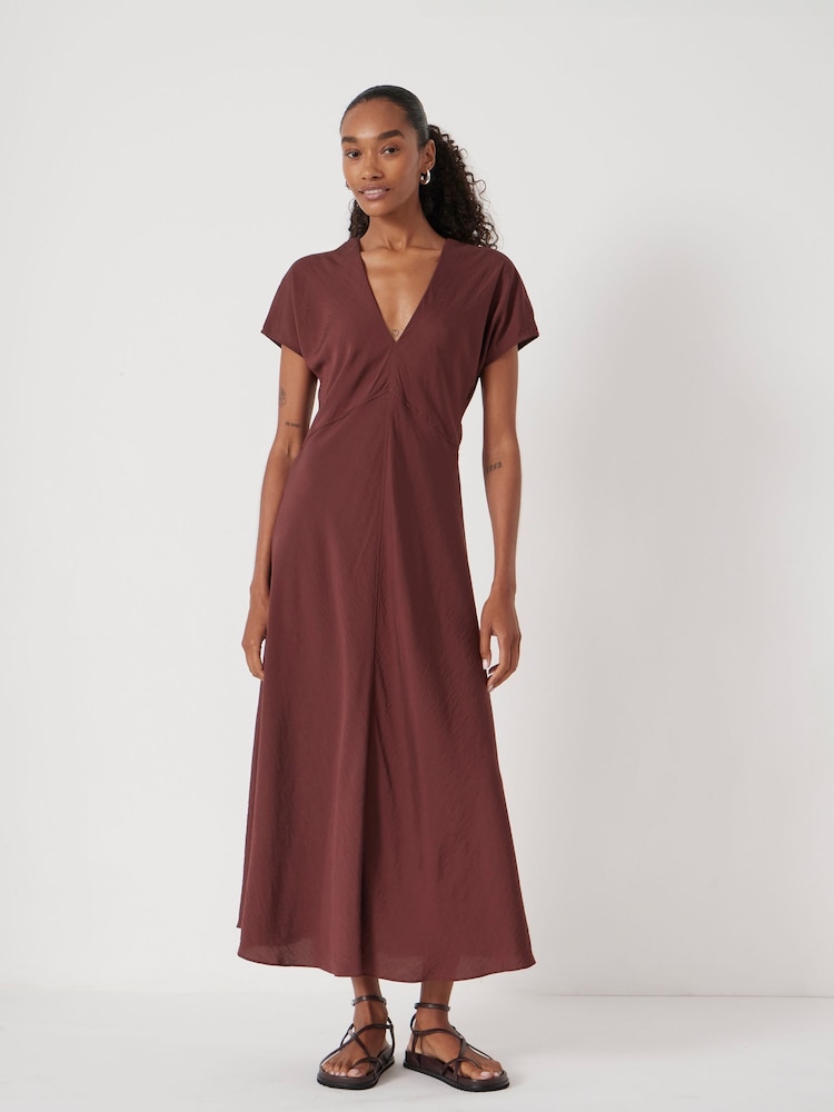 Vestido longo com decote em V e fluxo de ar Hush Grace - Imagem 1 de 6