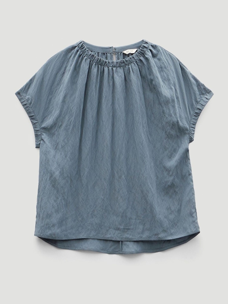 Hush Gathered Crew Neck Short Sleeve Top - صورة 5 من 5