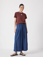 Hush Ivy Pleated Denim Midi Skirt - Imagem 4 de 6