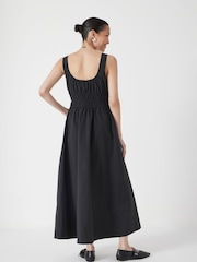 Hush Technical Gathered Midi Dress - Imagem 4 de 6