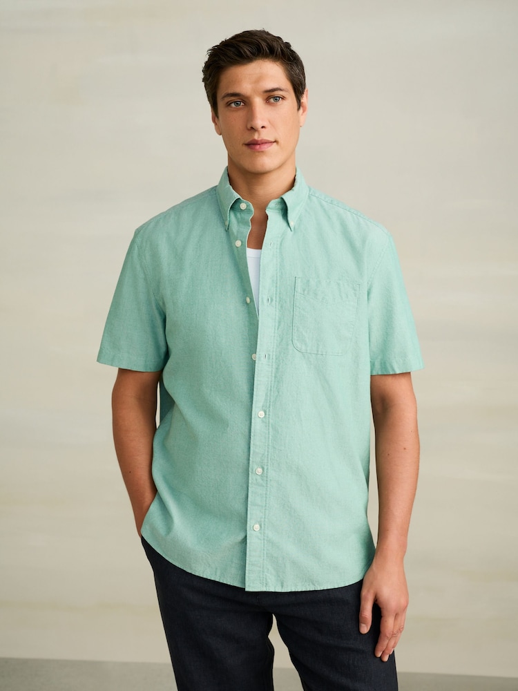 Green Short Sleeve Lightweight Pocket Oxford  Shirt - Image 1 of 7