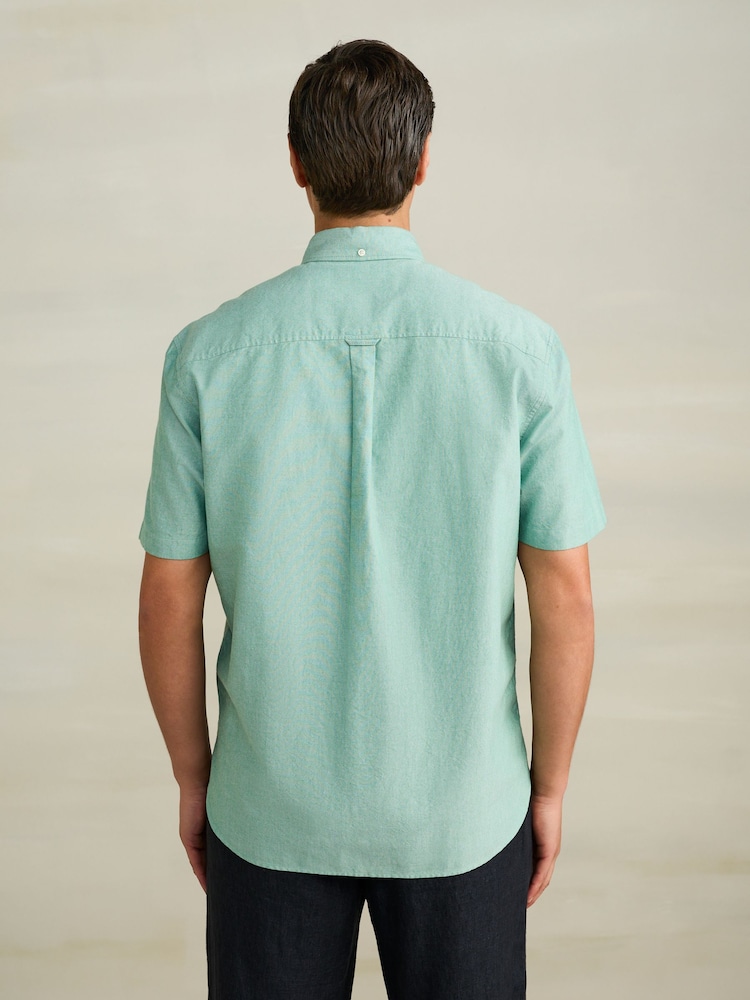 Green Short Sleeve Lightweight Pocket Oxford  Shirt - Image 2 of 7