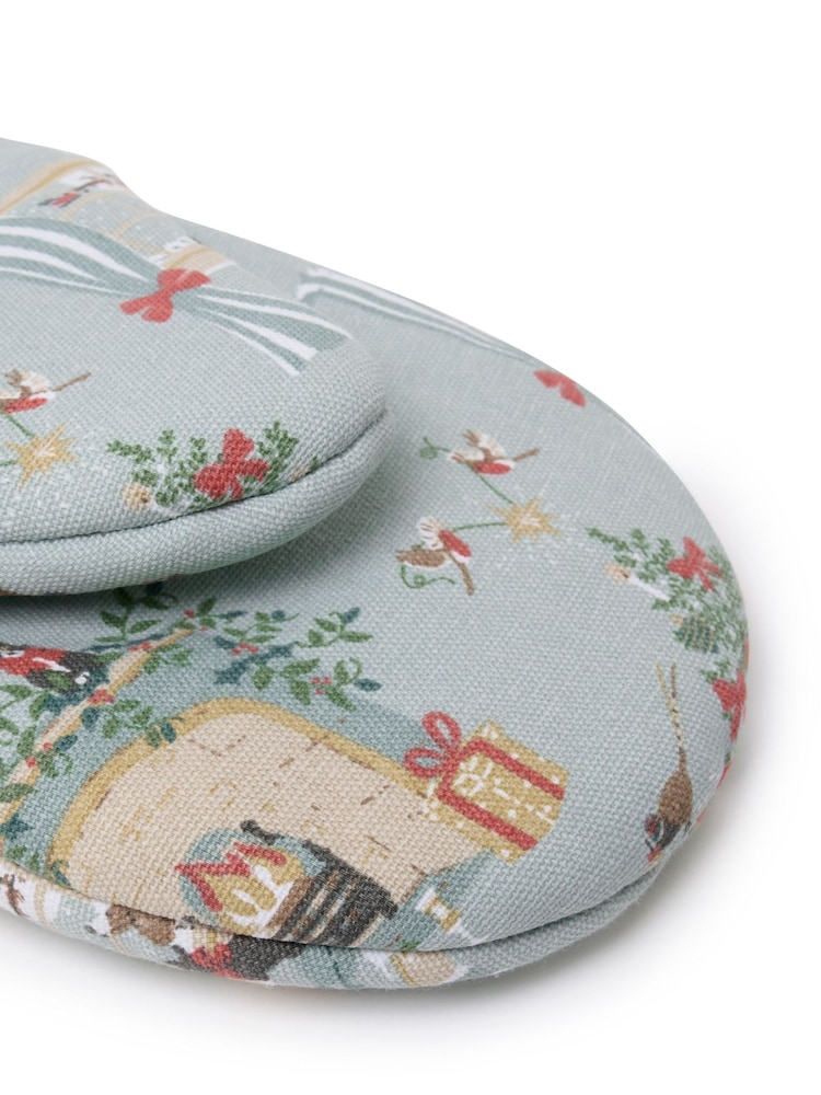 Sophie Allport Grey Blue Cosy Christmas Oven Mitt - Image 2 of 2 Sophie Allport Grey Blue Cosy Christmas Oven Mitt - Image 2 of 2