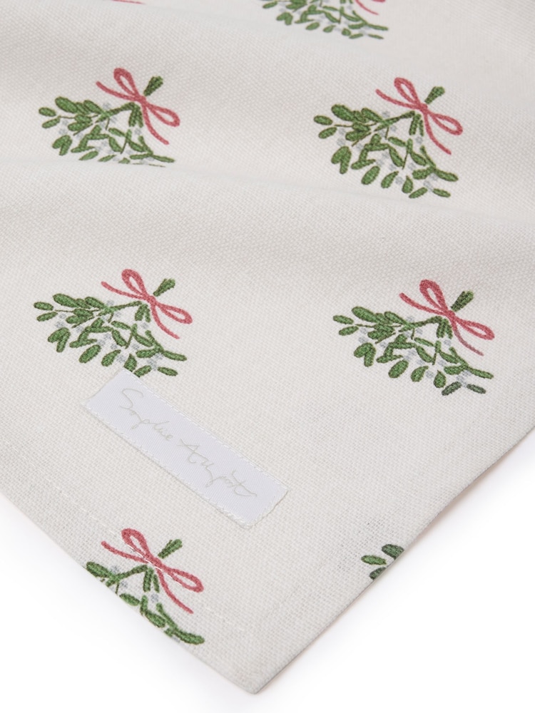 Sophie Allport Off White Mistletoe Table Runner - Image 2 of 2 Sophie Allport Off White Mistletoe Table Runner - Image 2 of 2