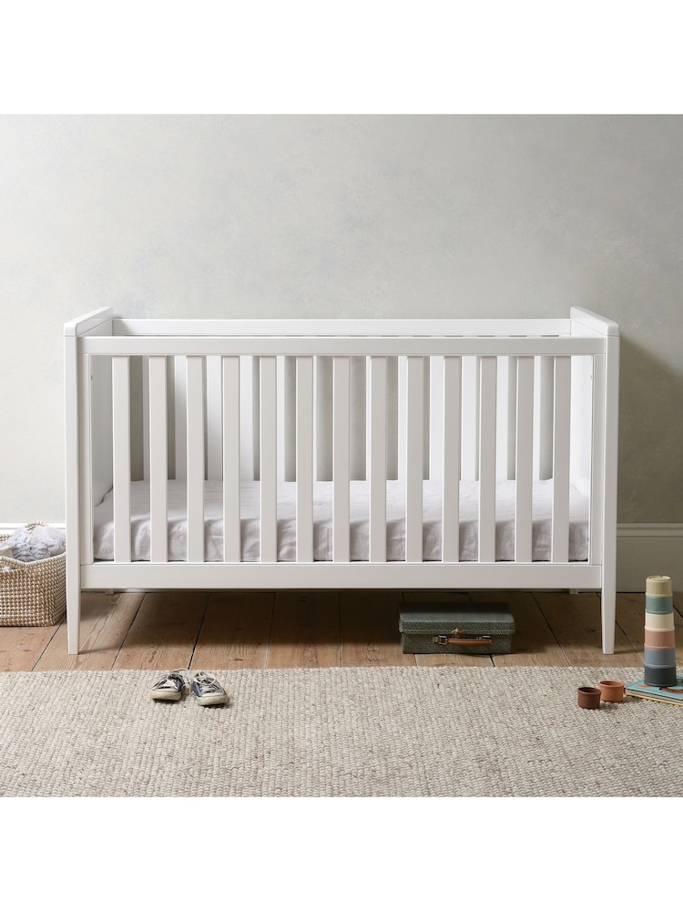 Cotswold Company Pure White Pensham Classic Cot Bed - Image 2 of 6