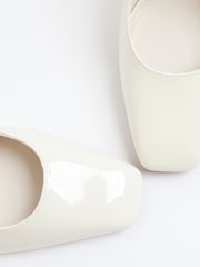 River Island Cream Slanted Toe Slingback Heeled Court Shoes - Image 5 of 6