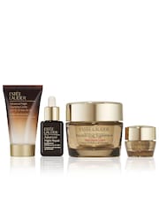 Estée Lauder Revitalizing Supreme+ Moisturiser Lift + Firm Skincare Set (Worth £136) - Image 2 of 3