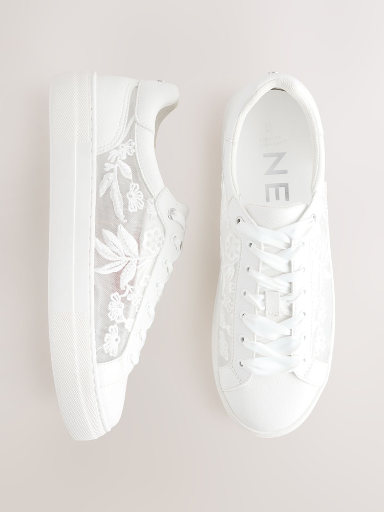 Blanc - Baskets en maille brodée Forever Comfort® - Image 1 de 5