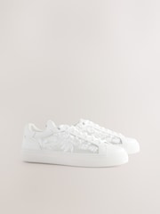 Blanc - Baskets en maille brodée Forever Comfort® - Image 2 de 5