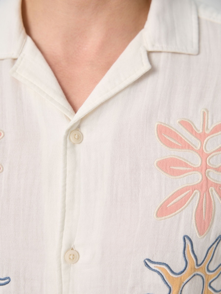 White Embroidered Cheesecloth Short Sleeve Shirt - Image 5 of 5