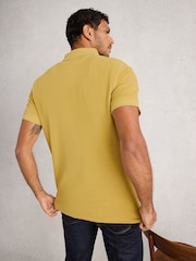 Amarillo - Camisa polo Utility de White Stuff - Imagen 2 de 6