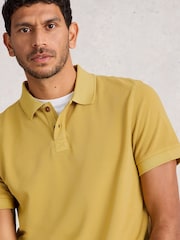 Amarillo - Camisa polo Utility de White Stuff - Imagen 4 de 6