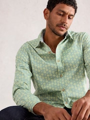White Stuff Green Finsbury Batik Print Shirt - Image 4 of 6