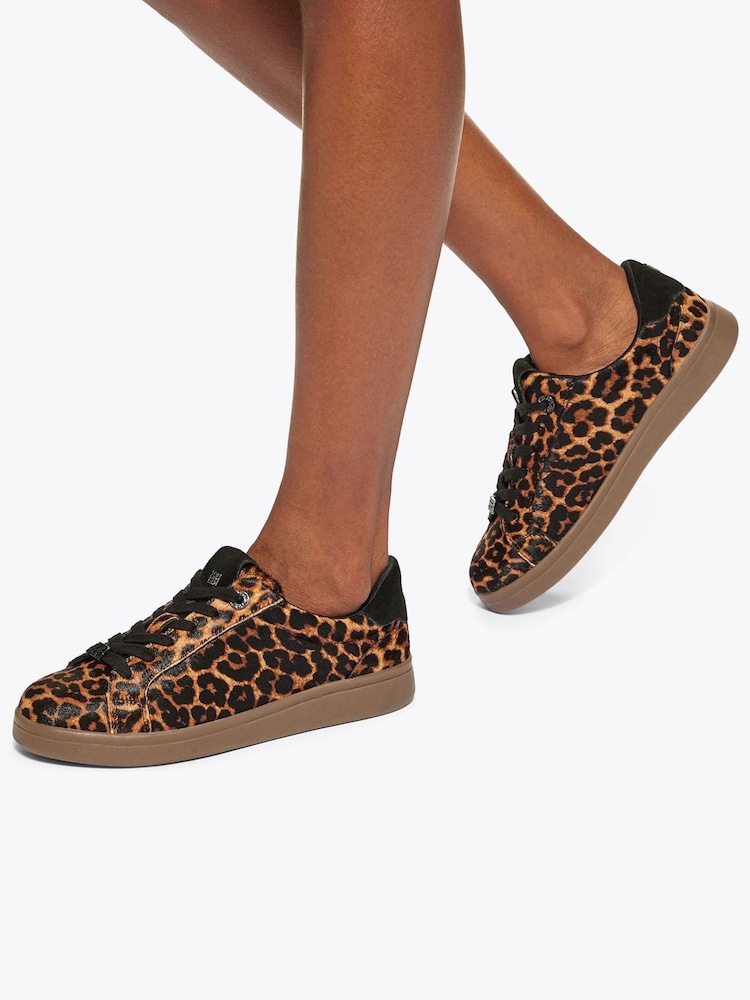 KG Kurt Geiger Brown Trainers - Image 1 of 5 KG Kurt Geiger Brown Trainers - Image 1 of 5