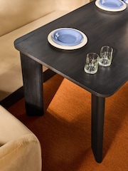 MADE.COM Novara Dining Table and Bench Set - 8এর মধ্যে 4 ছবি