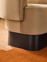 MADE.COM Novara Dining Table and Bench Set - 8এর মধ্যে 6 ছবি