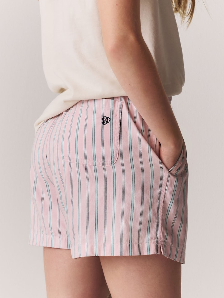 Superdry White/Pink Lounge Shorts Set - Image 6 of 6 Superdry White/Pink Lounge Shorts Set - Image 6 of 6
