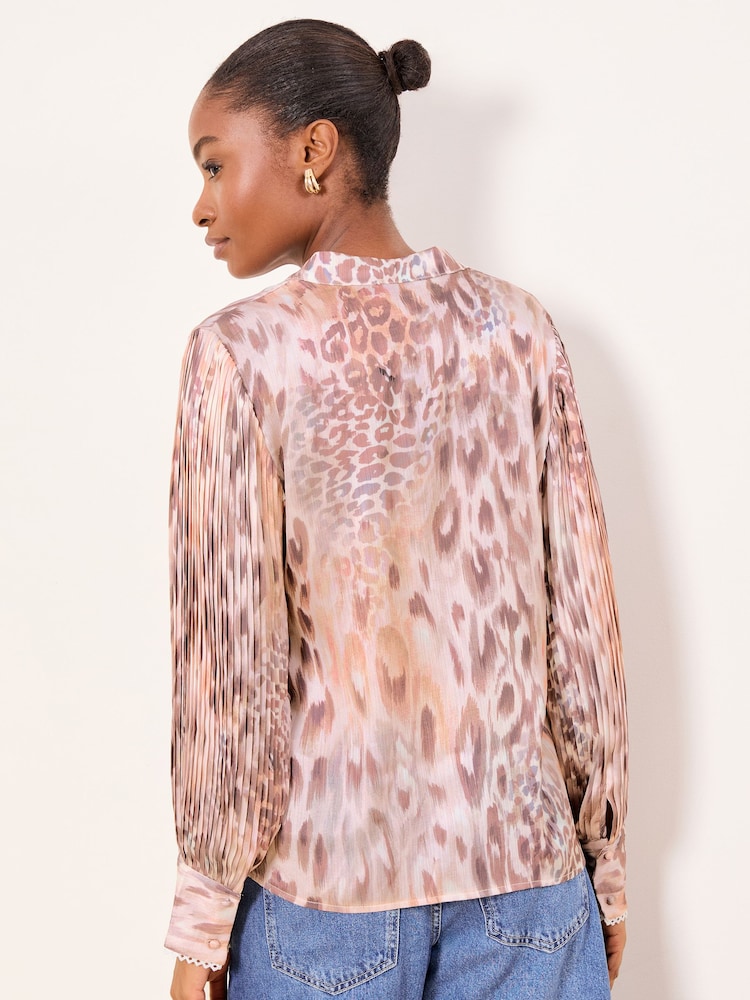 Lipsy Pleated Button Down Shirt - Bilde 4 av 4