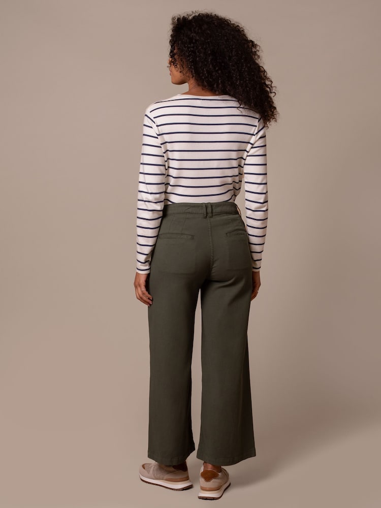 Celtic & Co. Green Wide Leg Pleat Front Trousers - Image 2 of 5