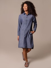 Vestido azul na altura do joelho Celtic & Co. - Imagem 2 de 9