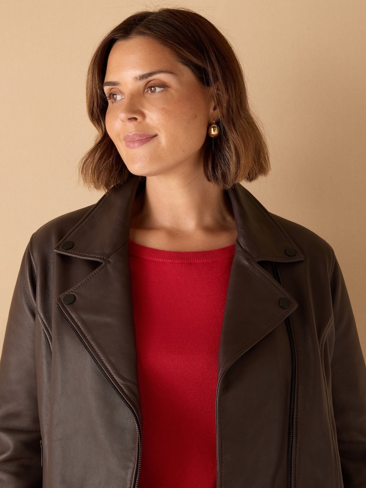 Live Unlimited Curve Chocolate Leather Jacket - Imagem 3 de 3