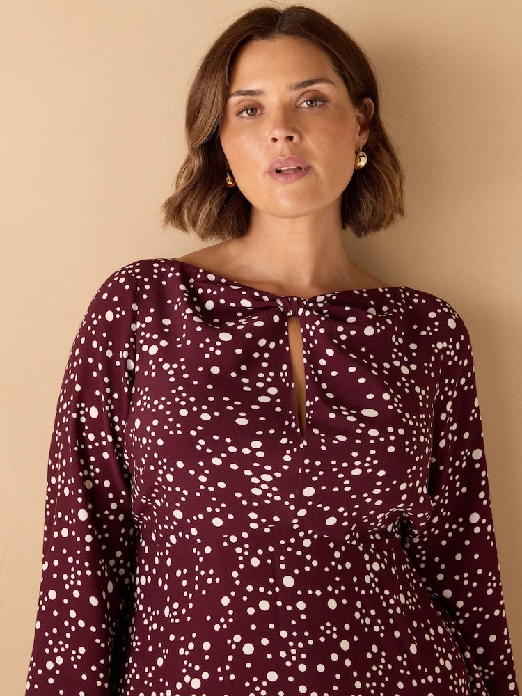 Live Unlimited Purple Curve Spot Print Twist Neckline Dress - Image 3 of 3 Live Unlimited Purple Curve Spot Print Twist Neckline Dress - Image 3 of 3