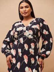 Live Unlimited Black Curve Petite Floral Print Piping Detail Dress - Image 2 of 3