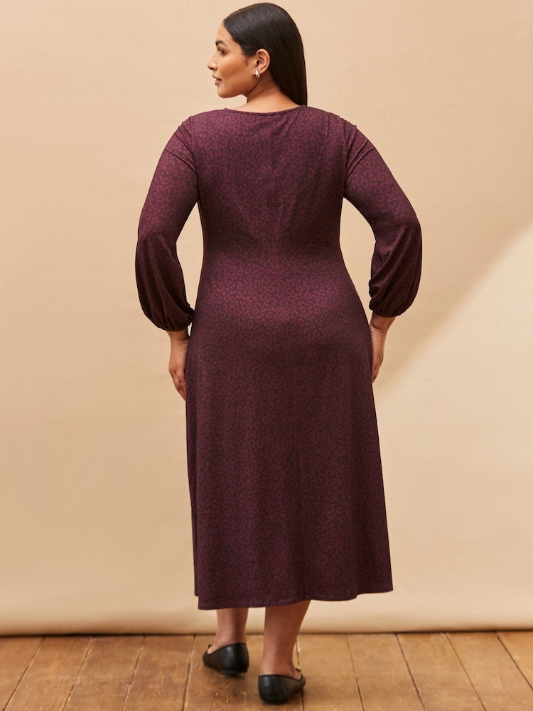 Live Unlimited Purple Curve Print Long Sleeve Pleat Front Midi Dress - Image 2 of 4 Live Unlimited Purple Curve Print Long Sleeve Pleat Front Midi Dress - Image 2 of 4