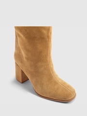 River Island Brown Block Heel High Leg Boots - Image 5 of 5