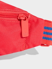 أحمر - شنطة خصر Adicolor من adidas Originals - Image 5 of 5