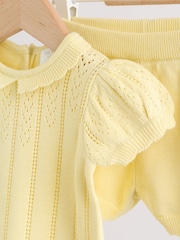 Galben - Set tricotat cu top și pantaloni scurți pentru bebeluși 2 piese (0luni-2ani) - Imaginea 7 din 14