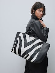Zebra Leather Pannel Shoulder Bag - Image 2 of 5