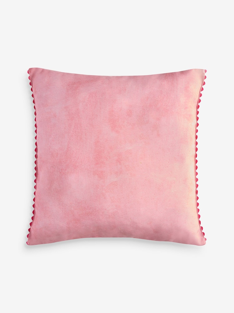 Pink 50 x 50cm Indoor Outdoor Floral Parrot Cushion - Image 5 of 5