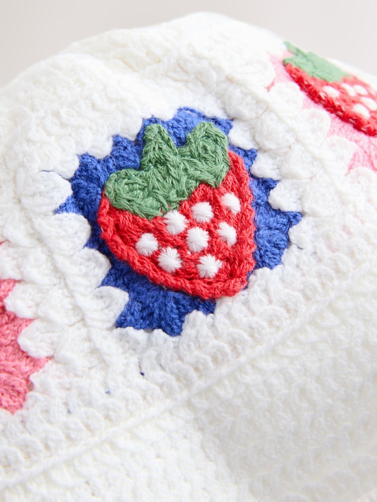 Crochet Knitted Baby Bucket Hat (0mths-2yrs) - Image 3 of 3 Crochet Knitted Baby Bucket Hat (0mths-2yrs) - Image 3 of 3